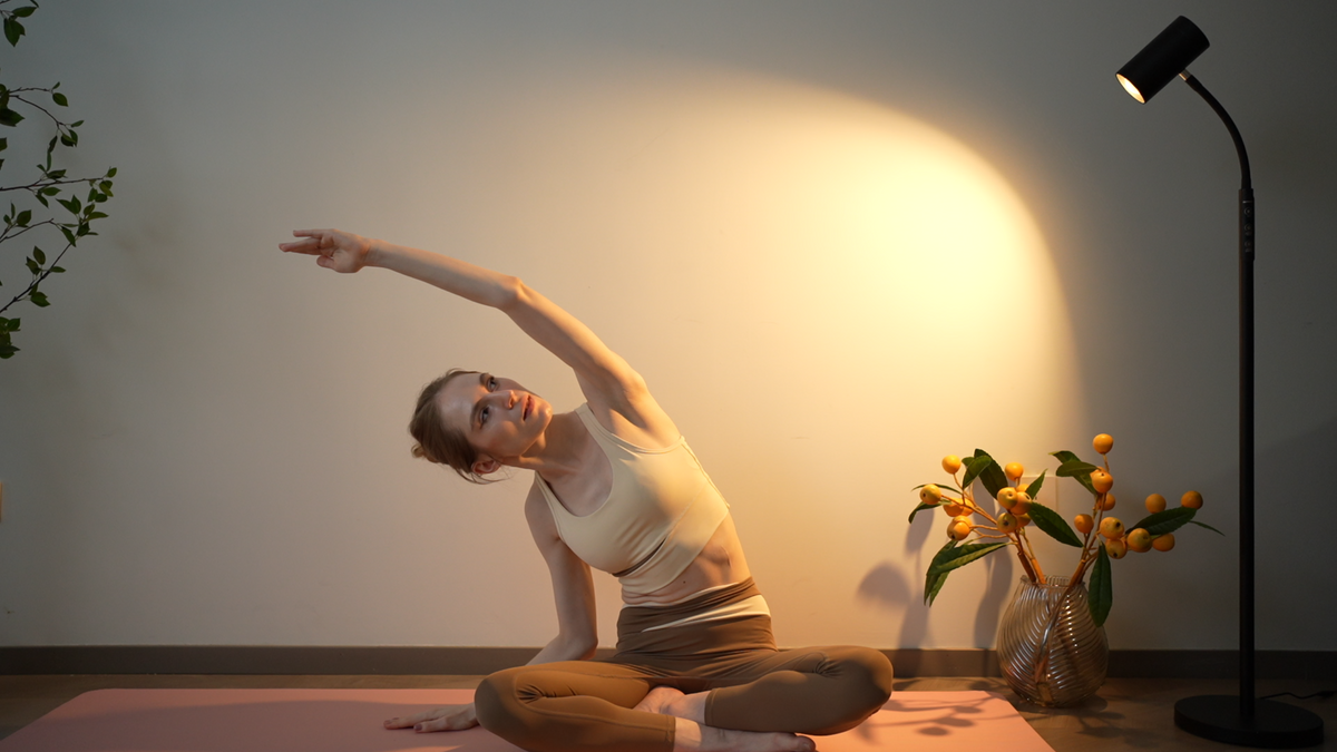 Floor Yoga Lamps: Enhancing Your Yoga Space with Ideal Lighting